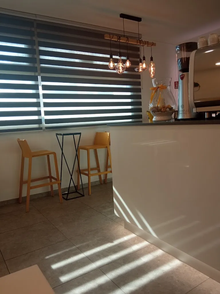 Lorenzo Guicci_Gigi's Bar_Mordano_review