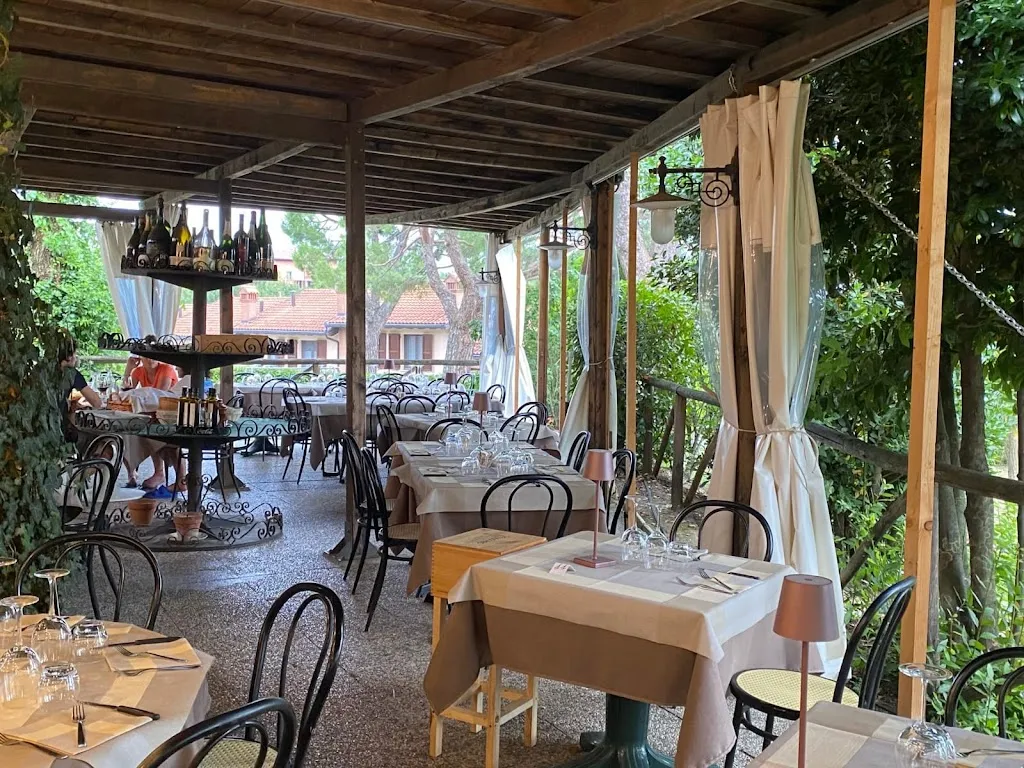 Vecchia Trattoria Monte Adone restaurant in Monzuno