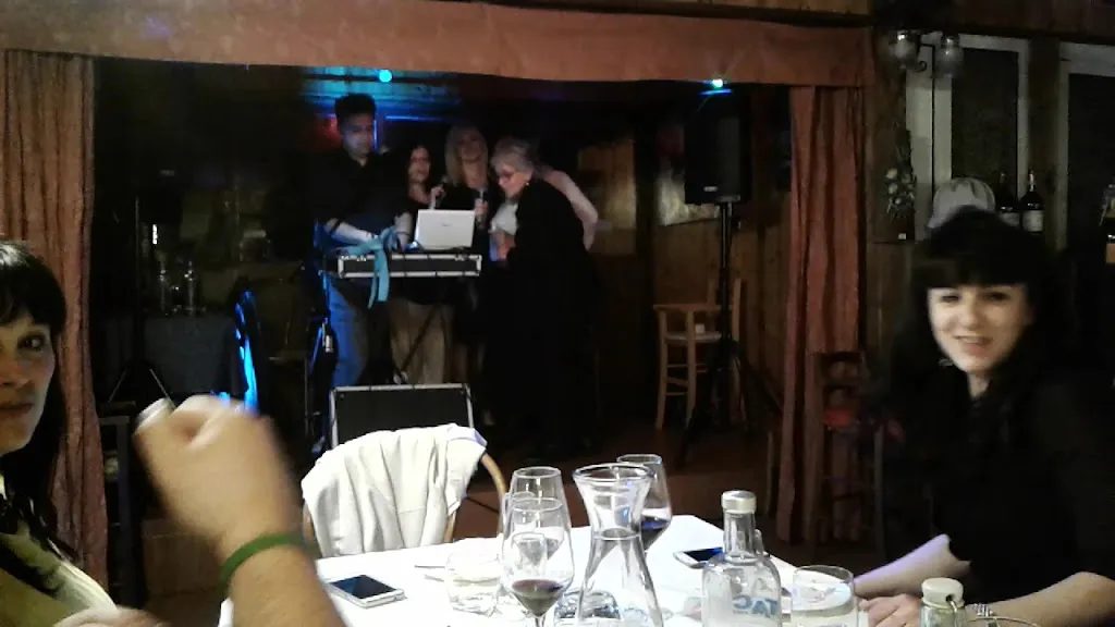 Vecchia Trattoria Monte Adone_Monzuno_slider_image_2