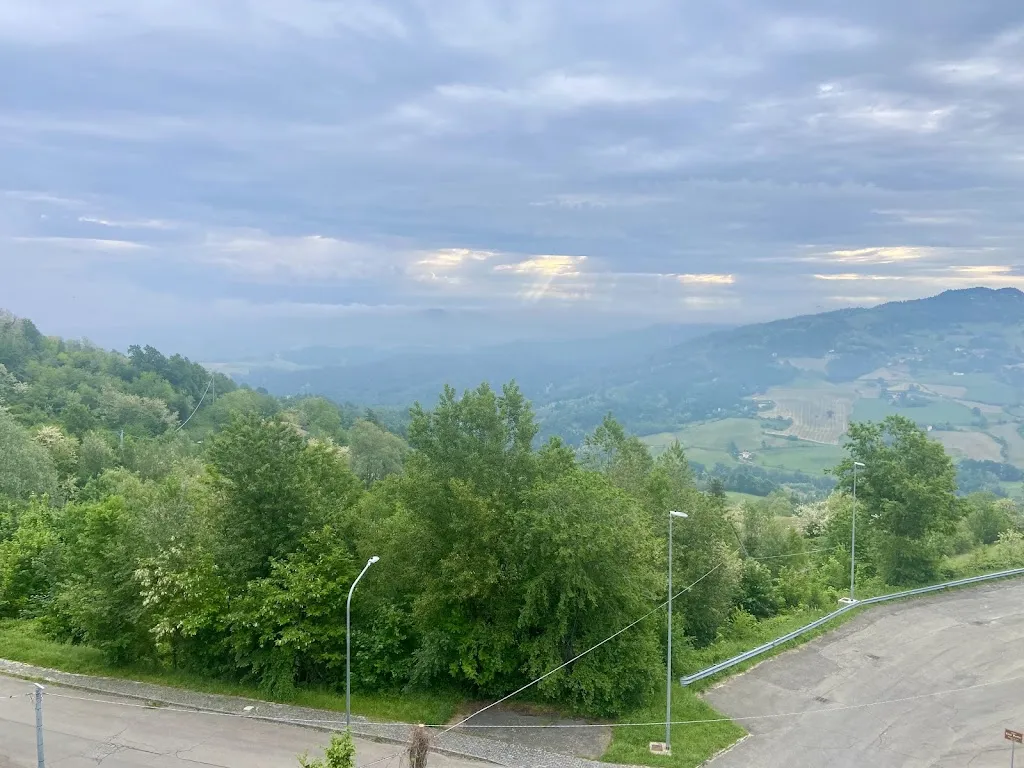 Ross Harwood_Albergo Ristorante Montevenere_Monzuno_recensione