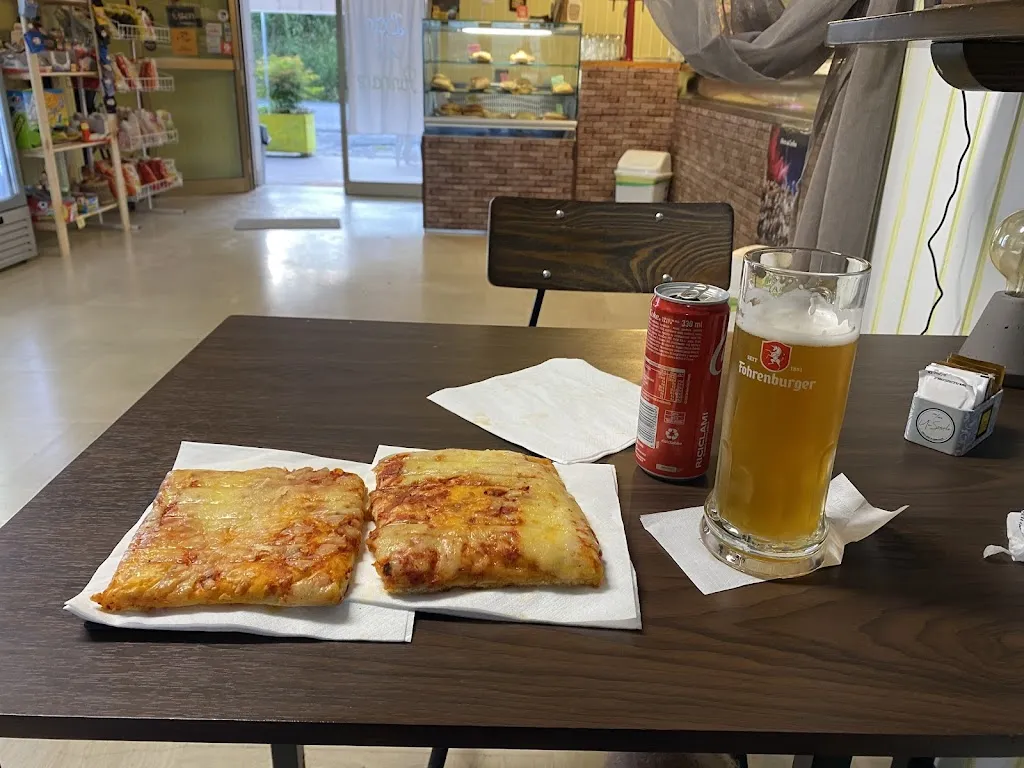 Matt Edgson_Le Paninare_Monzuno_review