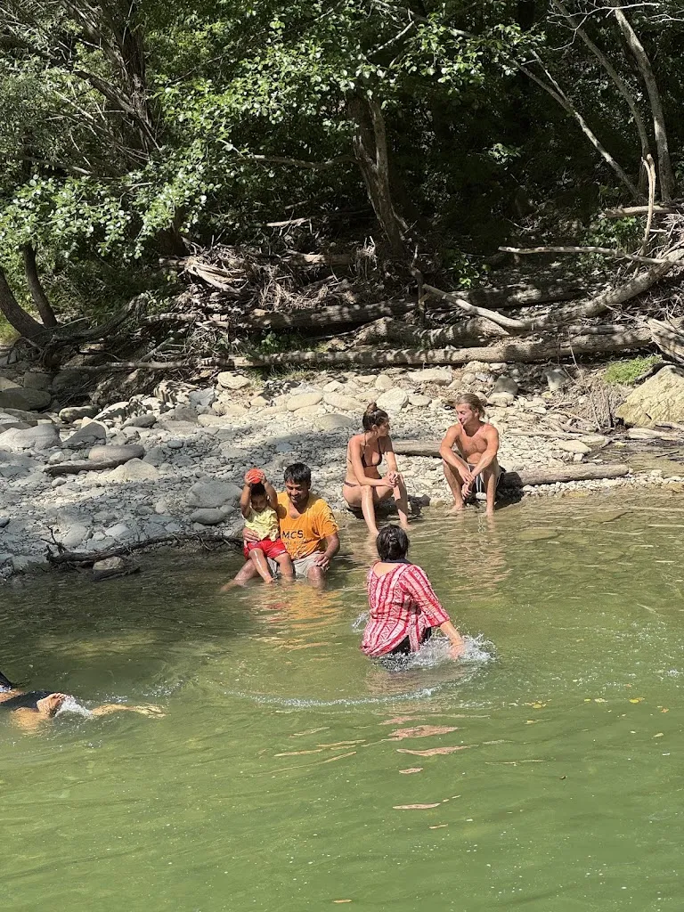 Eity Nourin_Area Pic Nic con griglie sul Savena_Monzuno_review