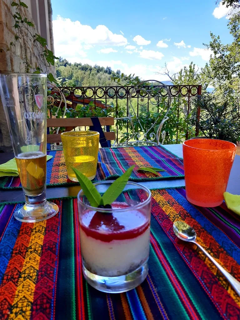 Home Restaurant Pizzingrillo_Monzuno_slider_image_3