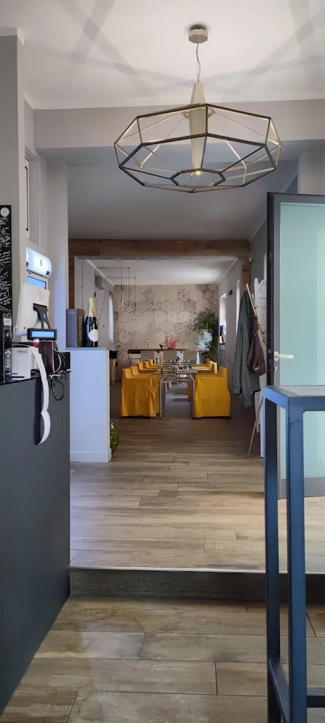 elisa Di Obolo_Tenda Rossa 2.0_Monticelli d'Ongina_review