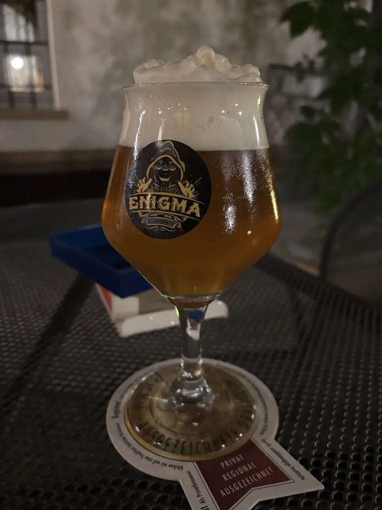 R.E.M. Stube Pub_Monticelli d'Ongina_slider_image_1