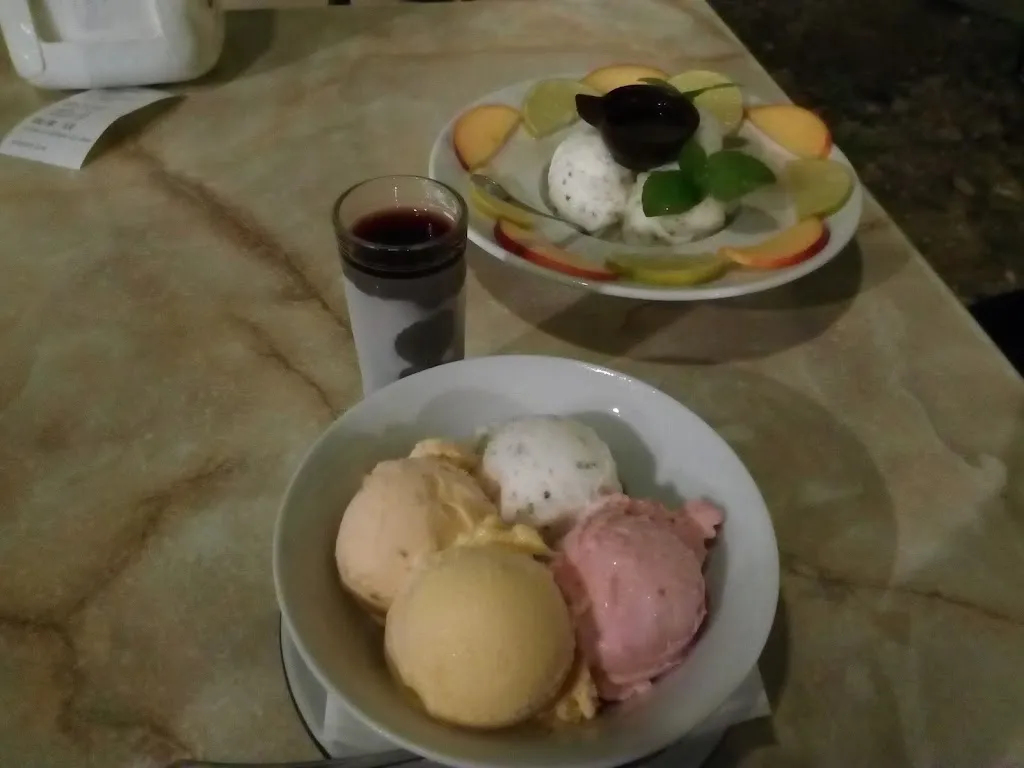 Menu_Gelateria Bar Dolceneve_Monticelli d'Ongina_image_4