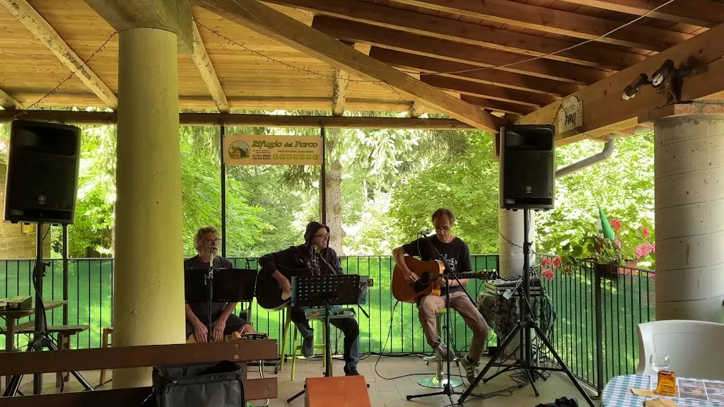 Rifugio del Parco Provinciale_Morfasso_slider_image_2