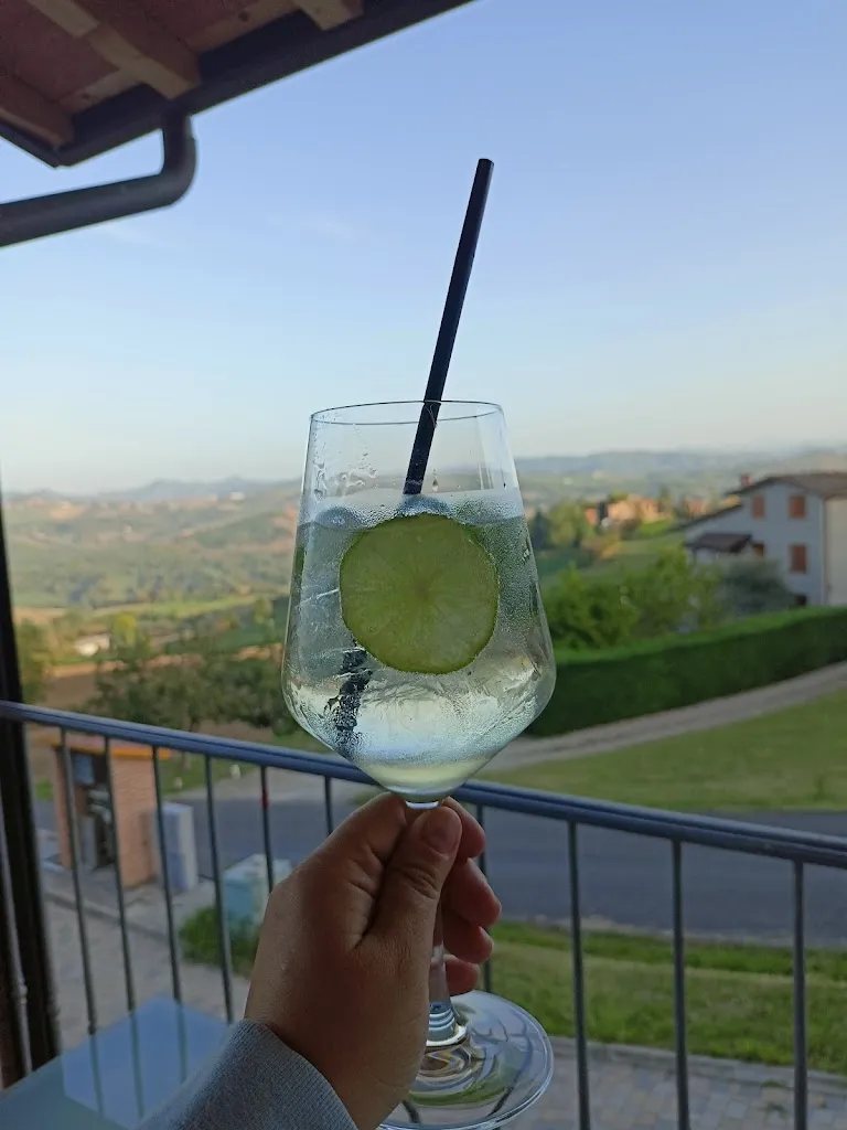 Sophia Vallario_Tortuga - il ritrovo degli amici_Neviano degli Arduini_review