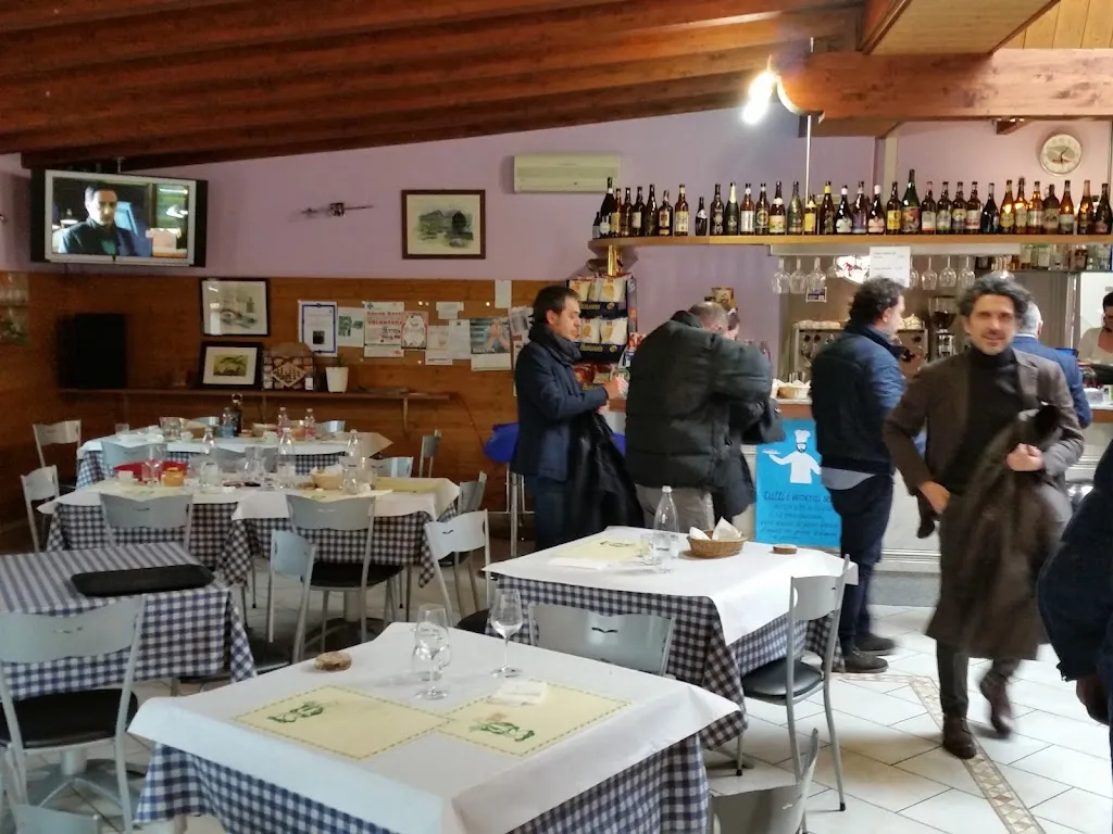 Bar Trattoria ALL'ISOLANDA restaurant in Neviano degli Arduini