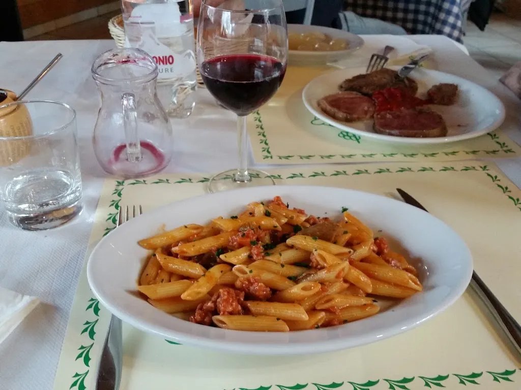 Bar Trattoria ALL'ISOLANDA_Neviano degli Arduini_slider_image_2