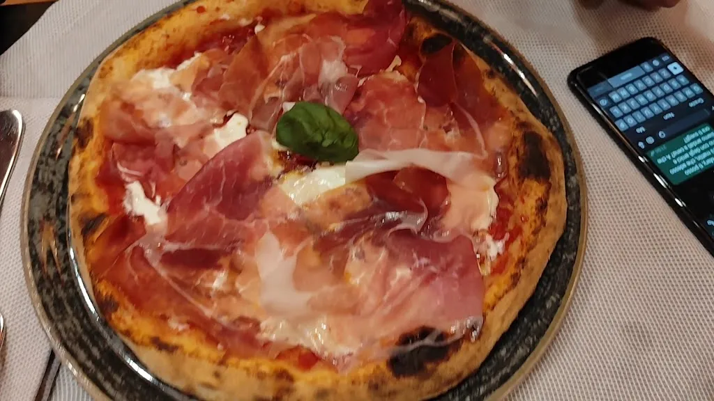 La Buca dei Diavoli_Noceto_slider_image_2