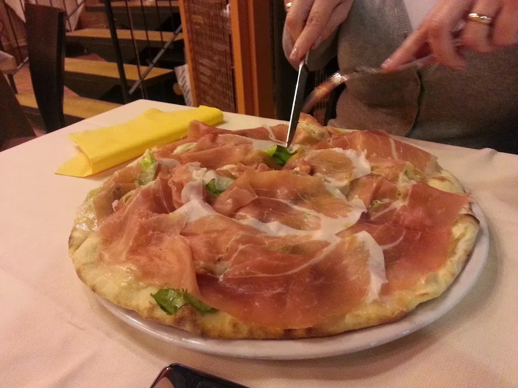 La Buca dei Diavoli_Noceto_slider_image_3