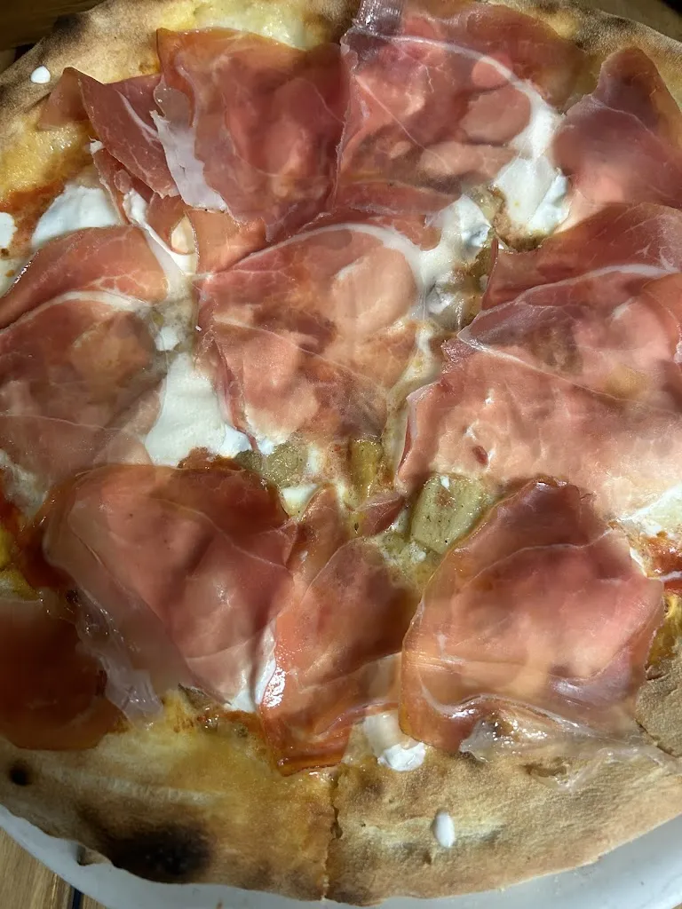 Gioele Pezzini_La Buca dei Diavoli asporto_Noceto_recensione