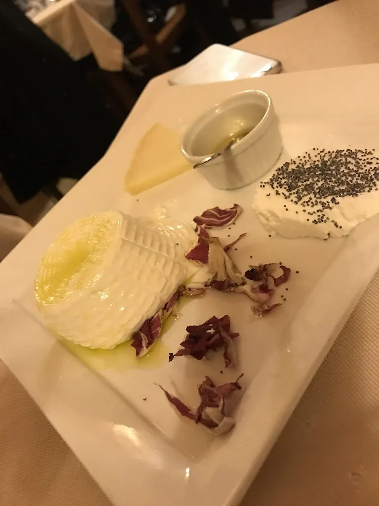 Andrea Martinelli_La Locanda di Mariella_Poggio Picenze_reseña