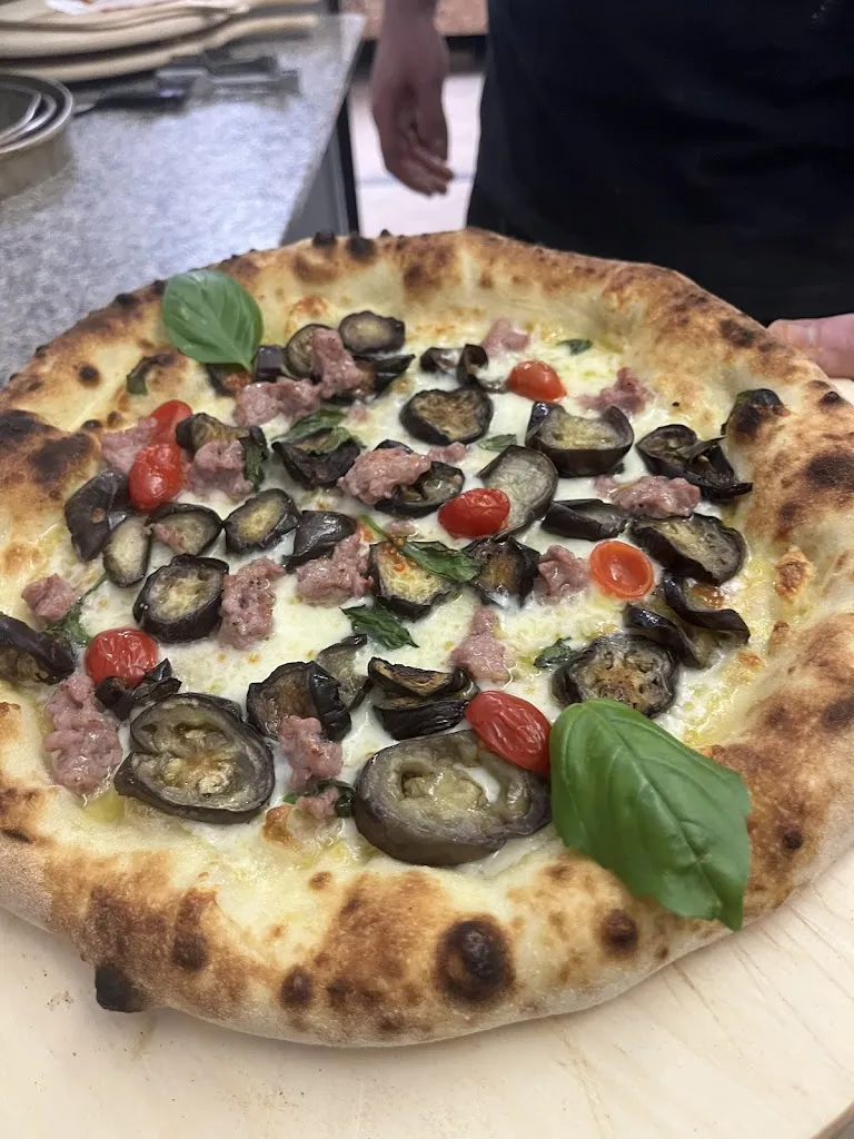 Family Pizza 2.0_Novafeltria_slider_image_3