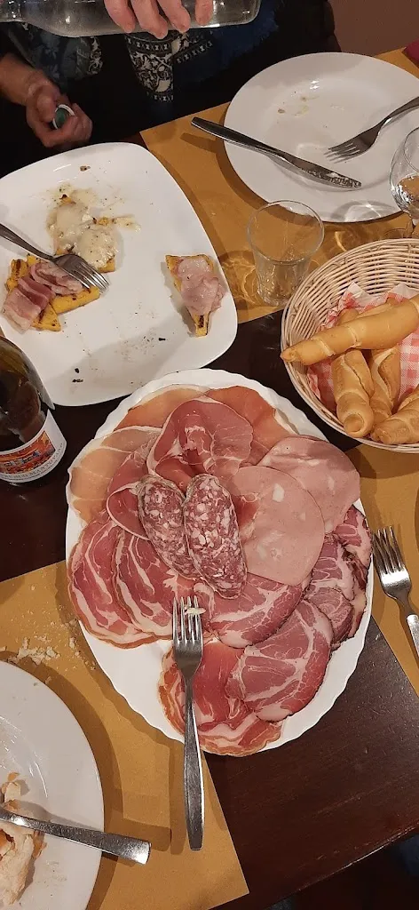 Angelo Giannotta_OSTERIA PIZZERIA NOVESE_Novi di Modena_recensione