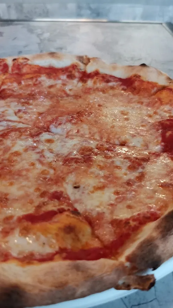 Pizzeria D'asporto CARPE DIEM/Pizza a Domicilio Nonantola_Nonantola_slider_image_2