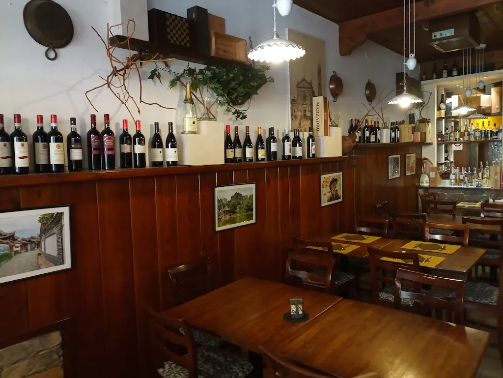 L'Enoteca Il Vecchio Borgo Snc_Novellara_slider_image_1