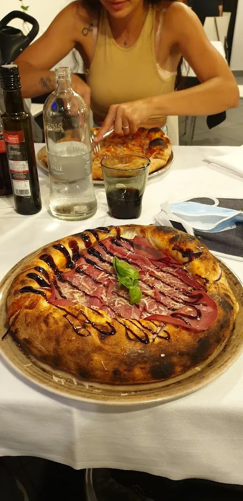 Samuele Pecchini_Mamma Mia Pizzeria_Novellara_review