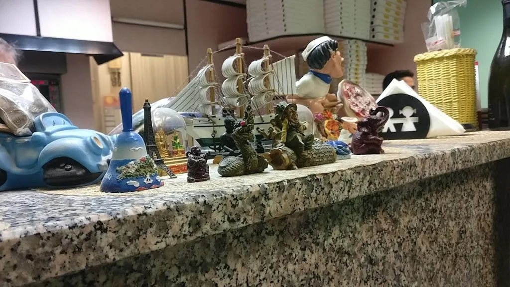 Pizzeria Da Asporto La Rocca_Novellara_slider_image_3