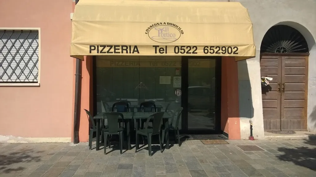 IL PORTICO DI RONDINI IURI restaurant in Novellara