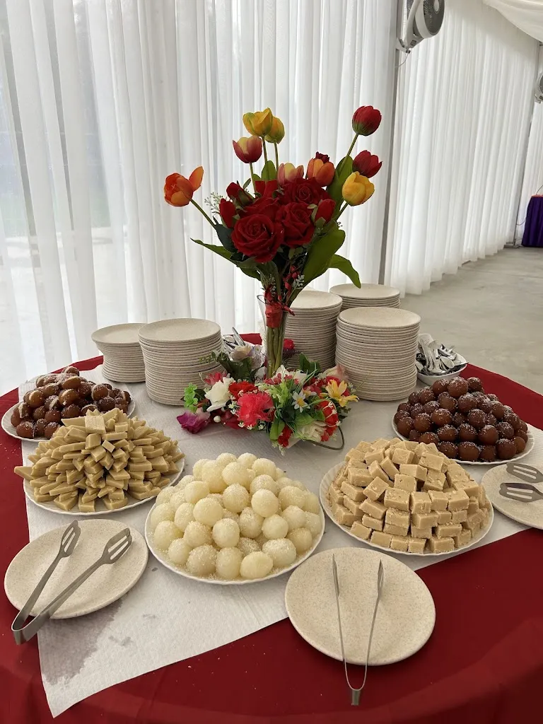 Johal Indian Restaurant & Pizzeria_Novellara_slider_image_3