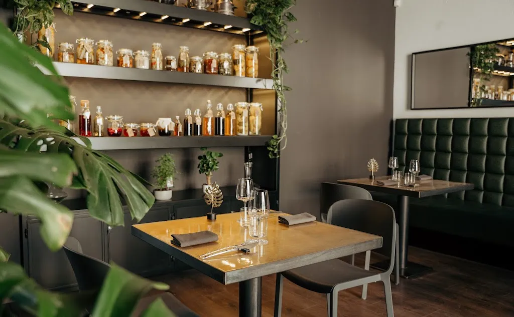 Lehti Restaurant_Osteria Grande_slider_image_1