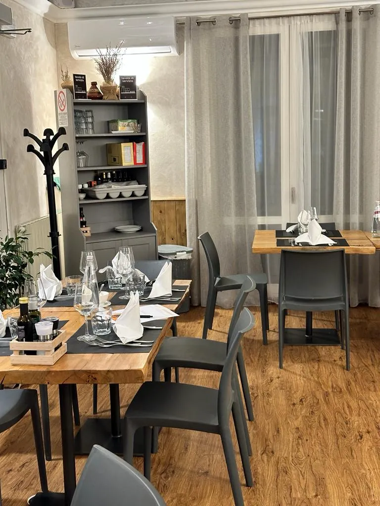 Ristorante Pizzeria Emma restaurant in Osteria Grande