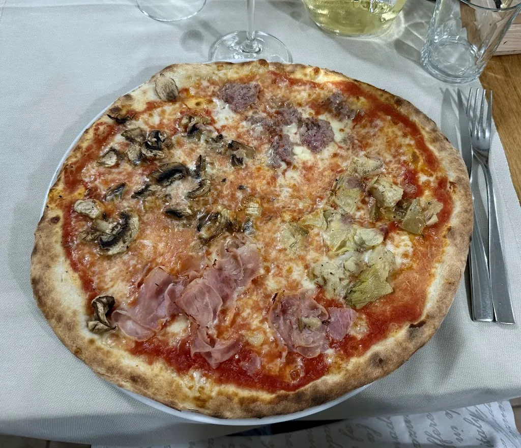 Ristorante Pizzeria Emma_Osteria Grande_slider_image_3