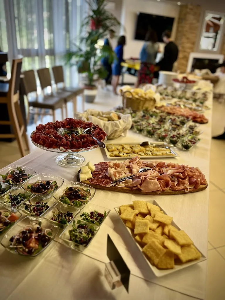 Restaurant @ Villa Clorè_Palagano_slider_image_2