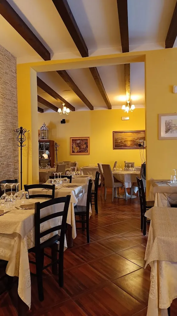 La Taverna di Pietro restaurant in Padulle