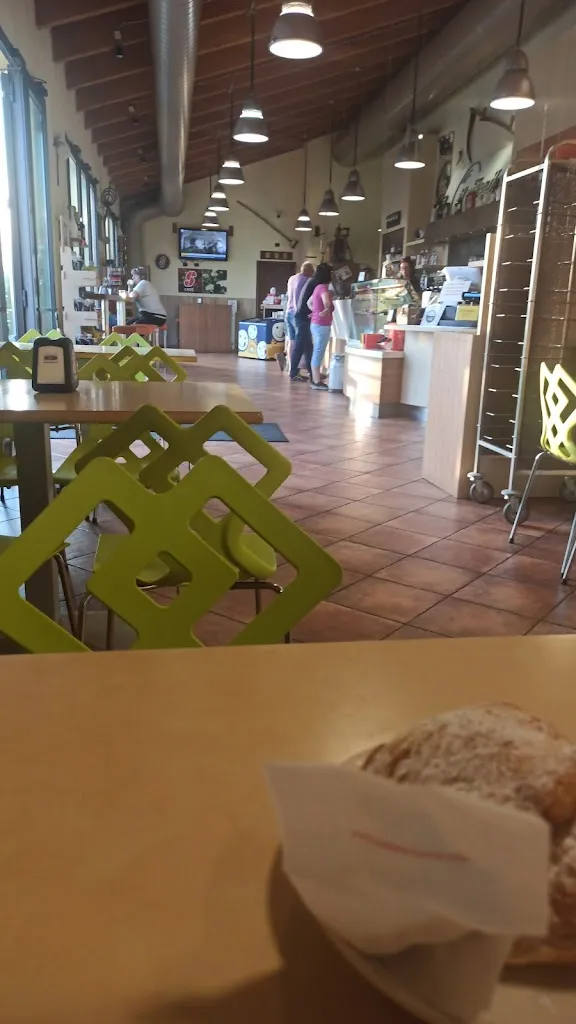 Helmut68_Il Fienile _Padulle_recensione