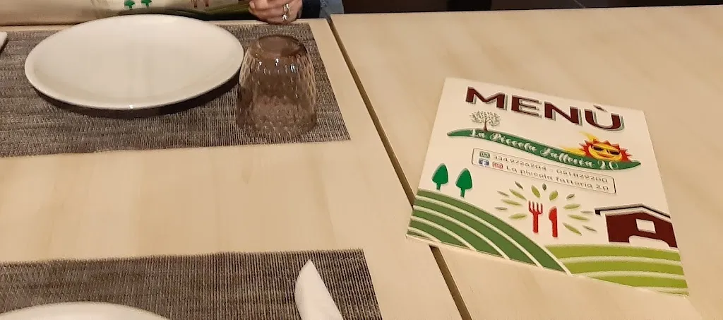 P Don_La Piccola Fattoria 2.0_Padulle_review