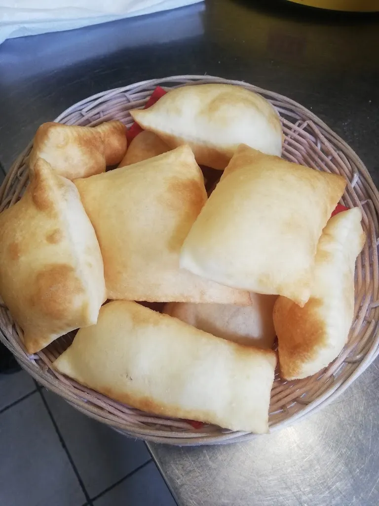 Azienda Tre Laghi e Terre Alte_Palanzano_slider_image_3