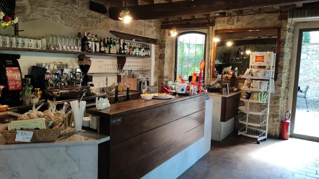 La Vecchia Caserma Sas di Mazzoli Marzia & C. restaurant in Pellegrino Parmense