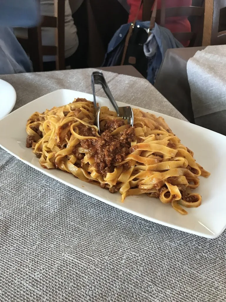 Cristian Marcantognini_Vini e Crostini di Ugolini Sergio_Pennabilli_review