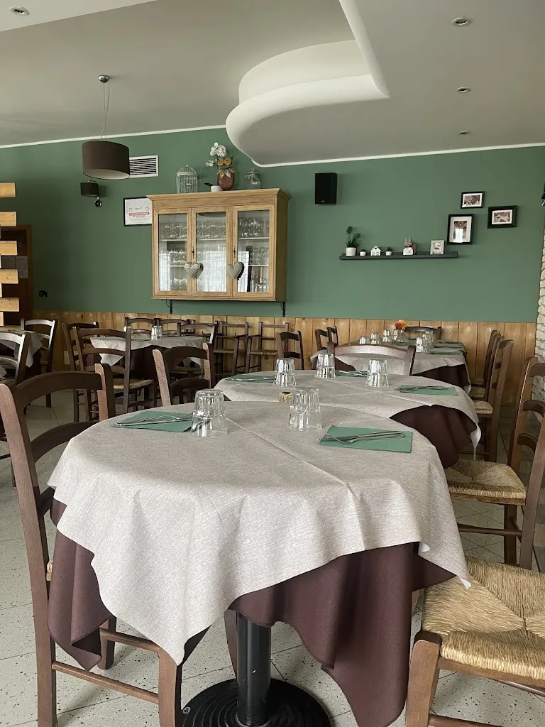 Re Mida Bar - Trattoria - Pizzeria - Affittacamere_Pennabilli_slider_image_1