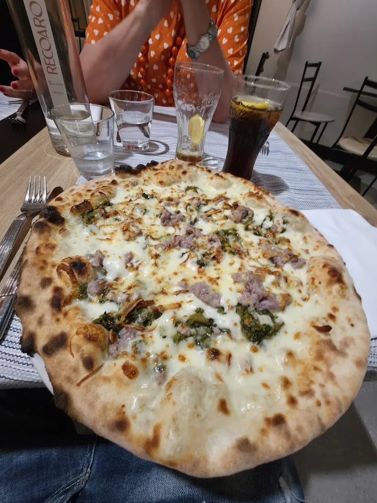 Andrea Bergamaschi_Pizzeria Ristorante la Corte Di Ozzano_Ozzano dell'Emilia_review