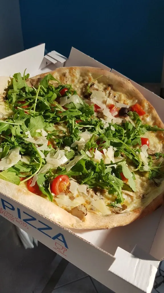 Davide Dal Lago_Pizzeria Da Carlo Ozzano_Ozzano dell'Emilia_review