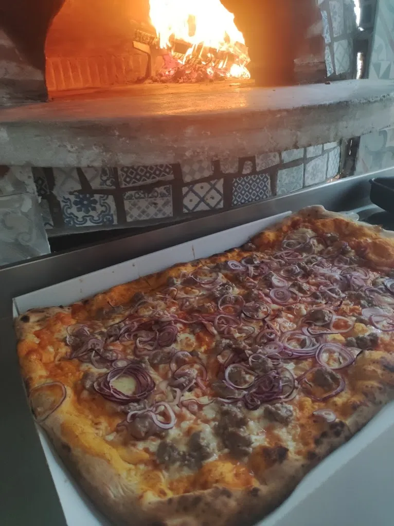 Pizzeria Da Carlo Ozzano_Ozzano dell'Emilia_slider_image_3