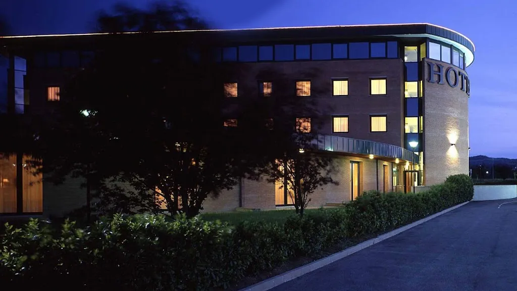 Phi Hotel Emilia - Centro Congressi Bologna restaurant in Ozzano dell'Emilia