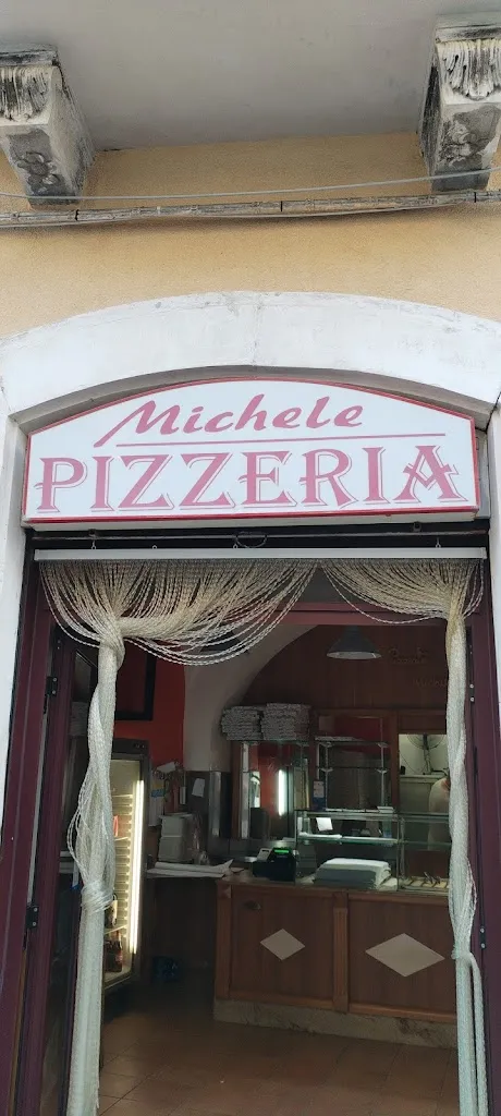 Pizzeria Michele_Popoli_slider_image_3