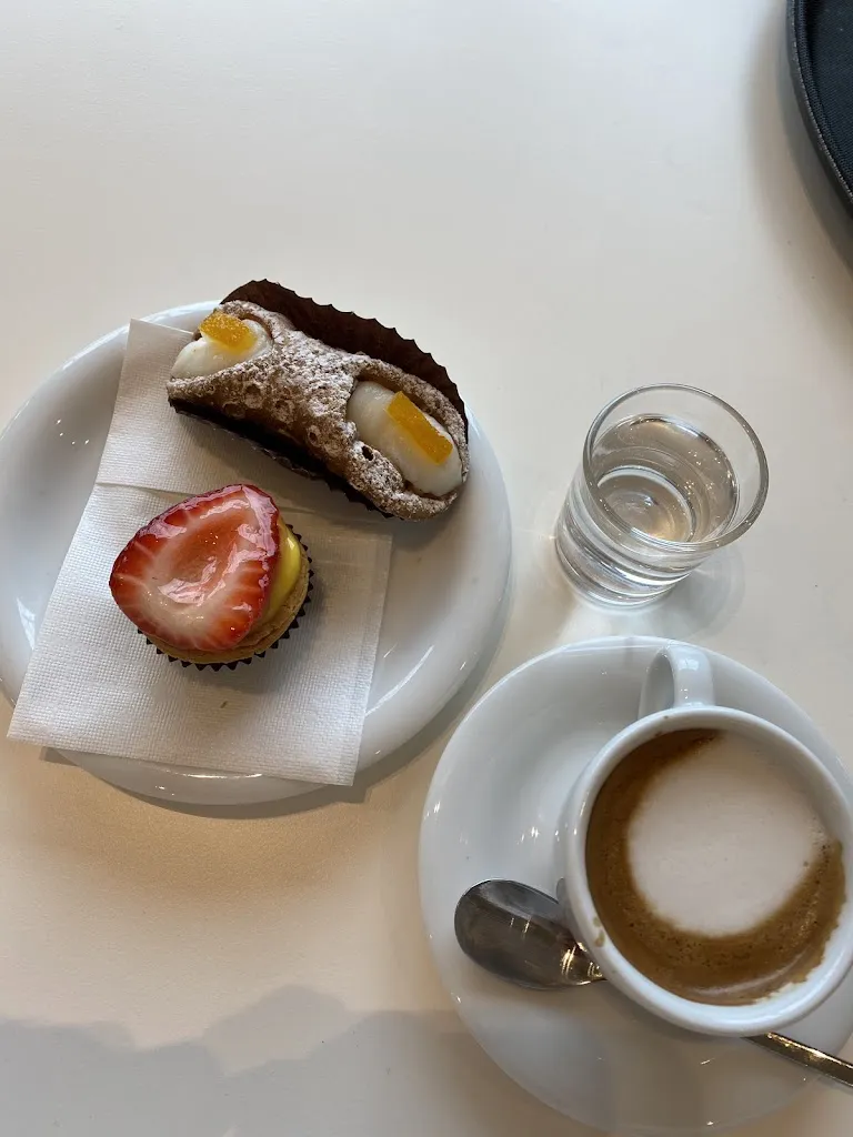 Avala Art & Kitchen Bistrot restaurant in Ozzano dell'Emilia