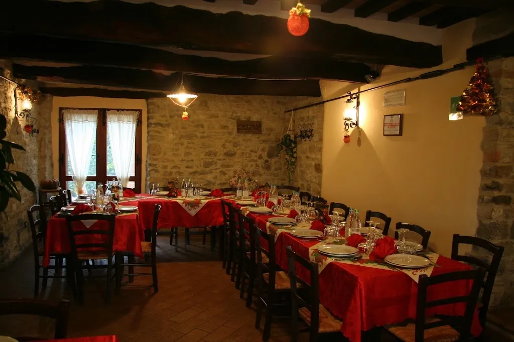 Il Casolare Dei Baroni ristorante pizzeria_Pietracuta_slider_image_1