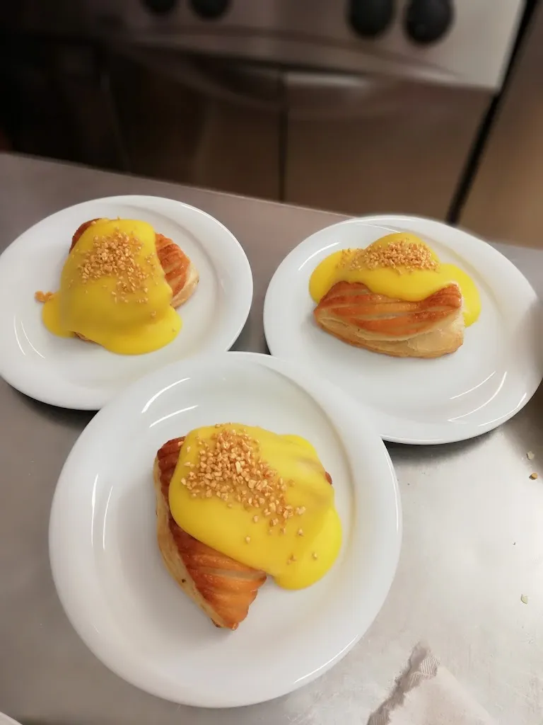 Il Casolare Dei Baroni ristorante pizzeria_Pietracuta_slider_image_3