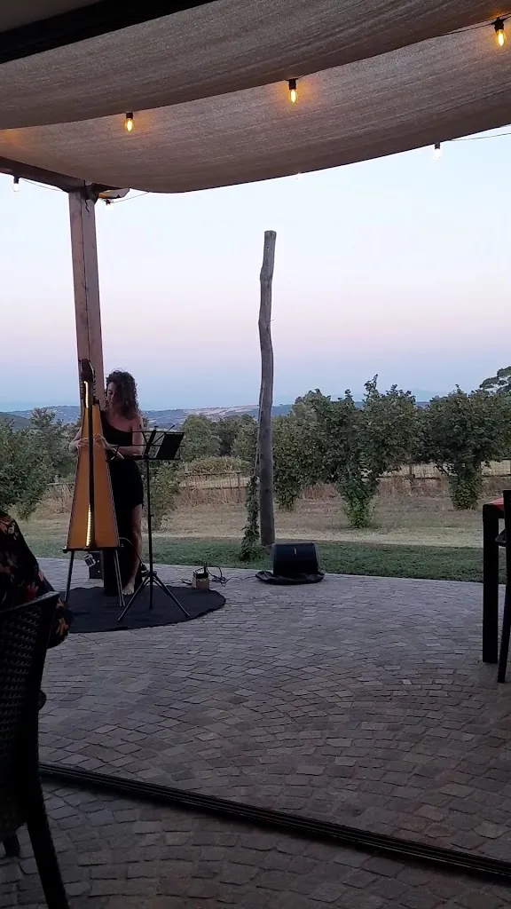 Agriturismo Casale Lisalola_Pilastro_slider_image_2