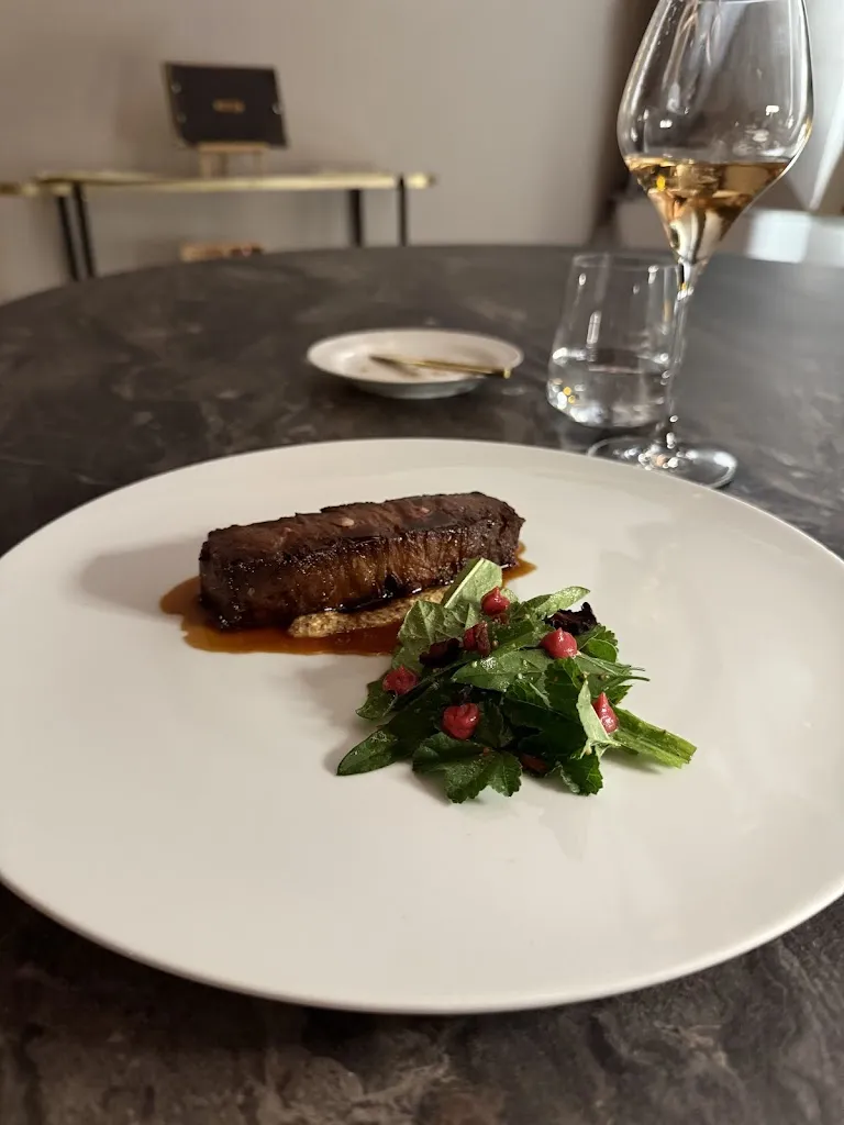 N'uovo Vino e Cucina_Pilastro_slider_image_3