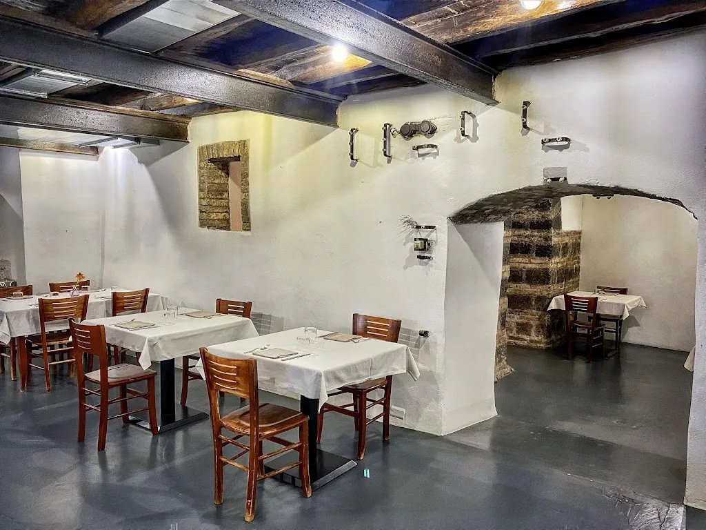 Cantina Del Drago restaurant in Pilastro