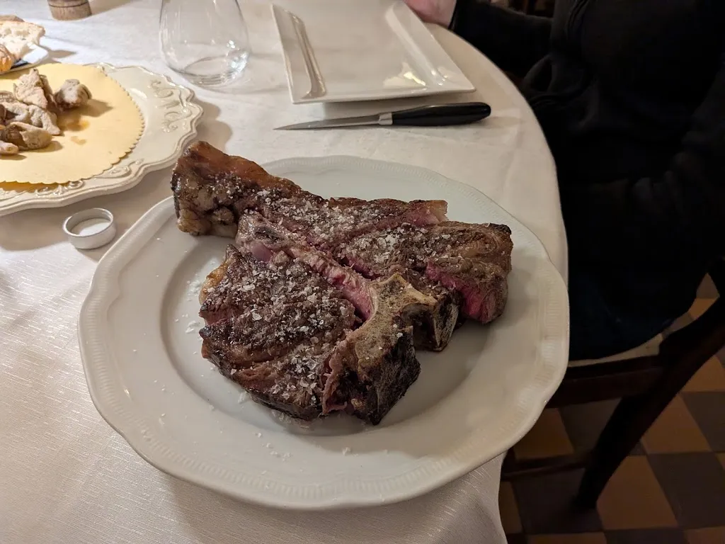 Joseph Schliffer_Ristorante Al Coccio_Pilastro_recensione