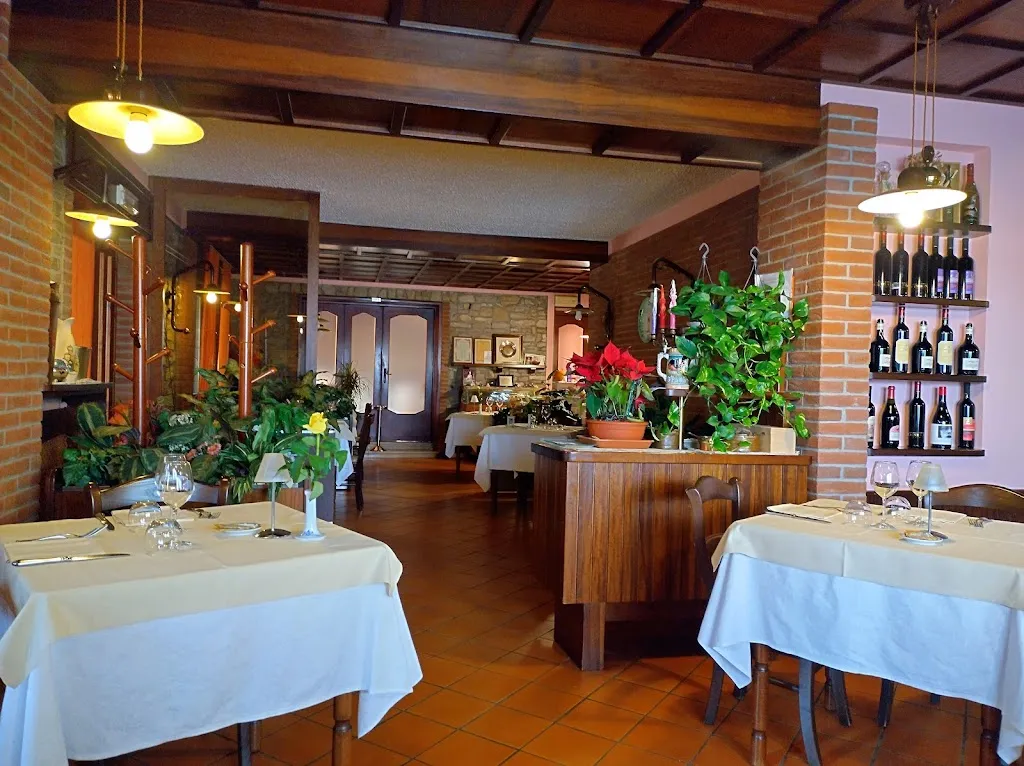 Ristorante Leon d'Oro restaurant in Piozzano